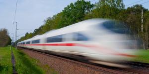 Bild eines schnellen ICE